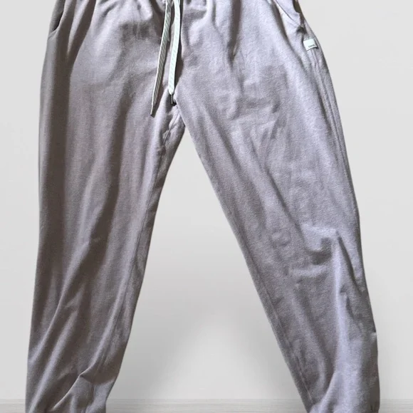 Vuori Women's Performance Hoodie and Joggers in Dusty Rose